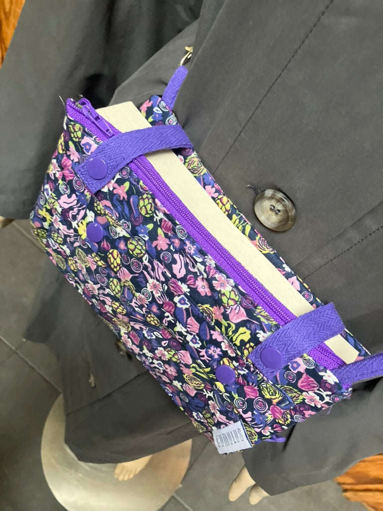 Enchantra - Crossbody book bag