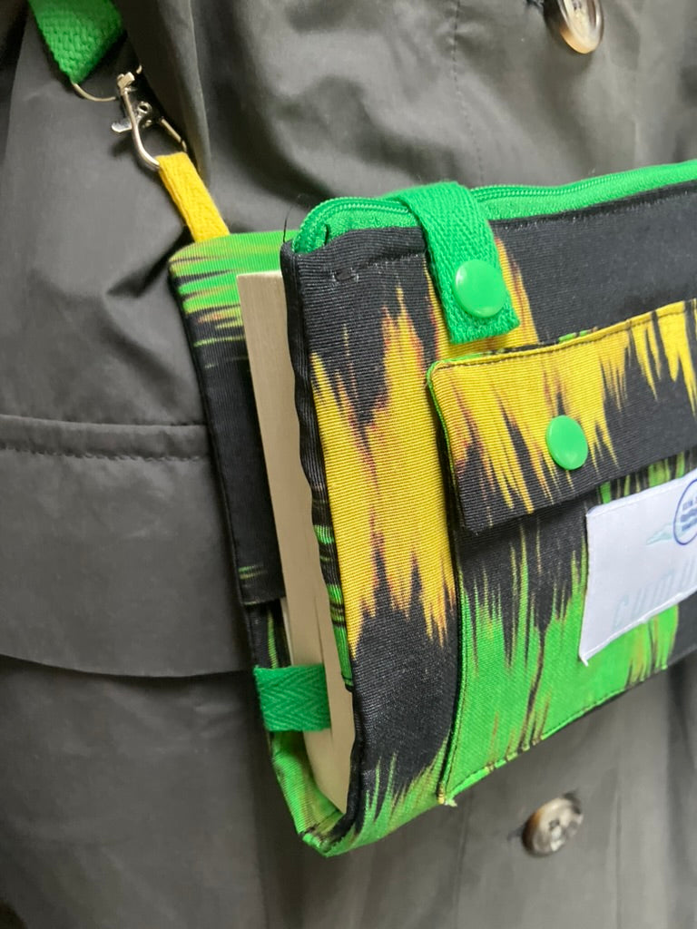 Neon Greens - Crossbodytas voor boeken