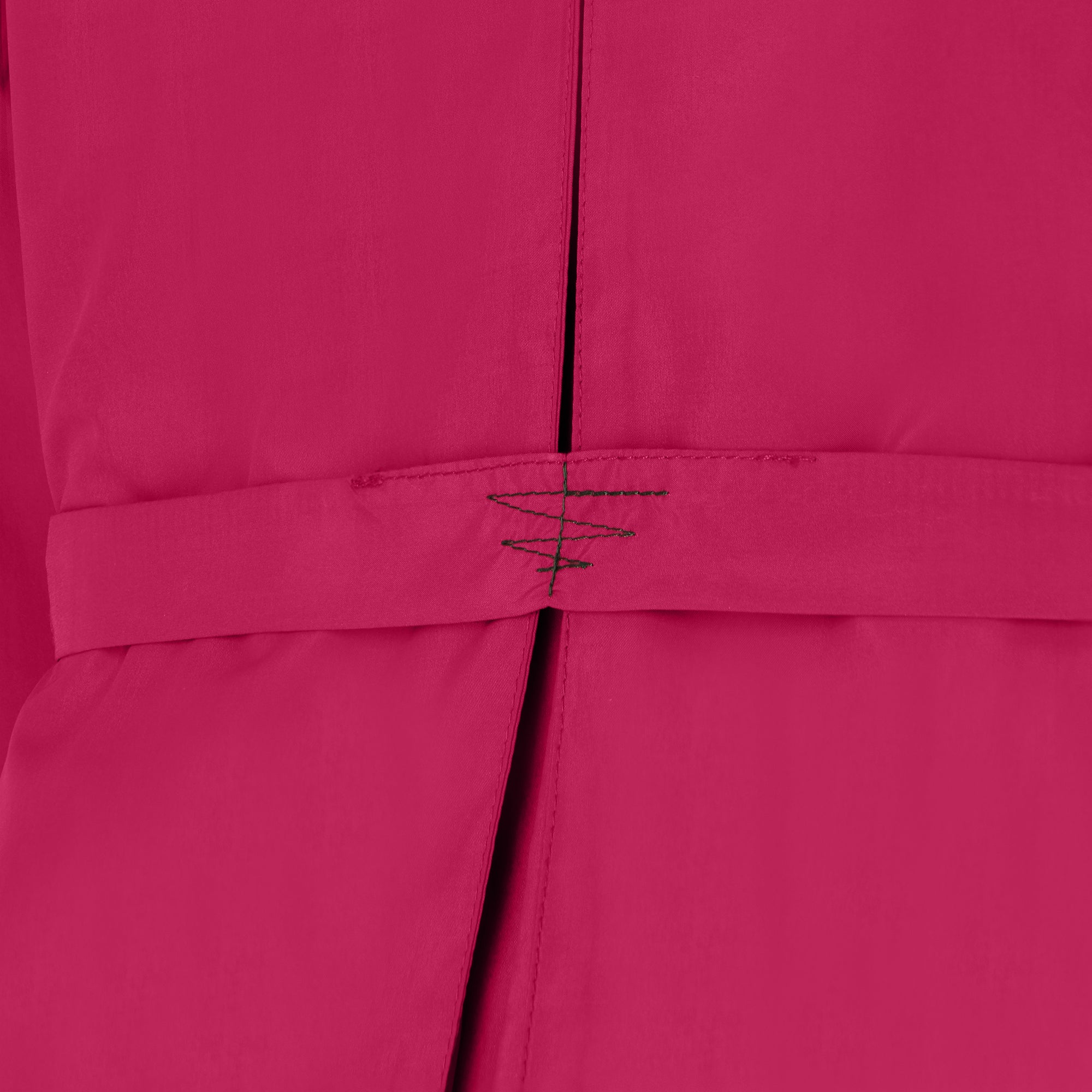 Bise raincoat - Cherry color - belt detail