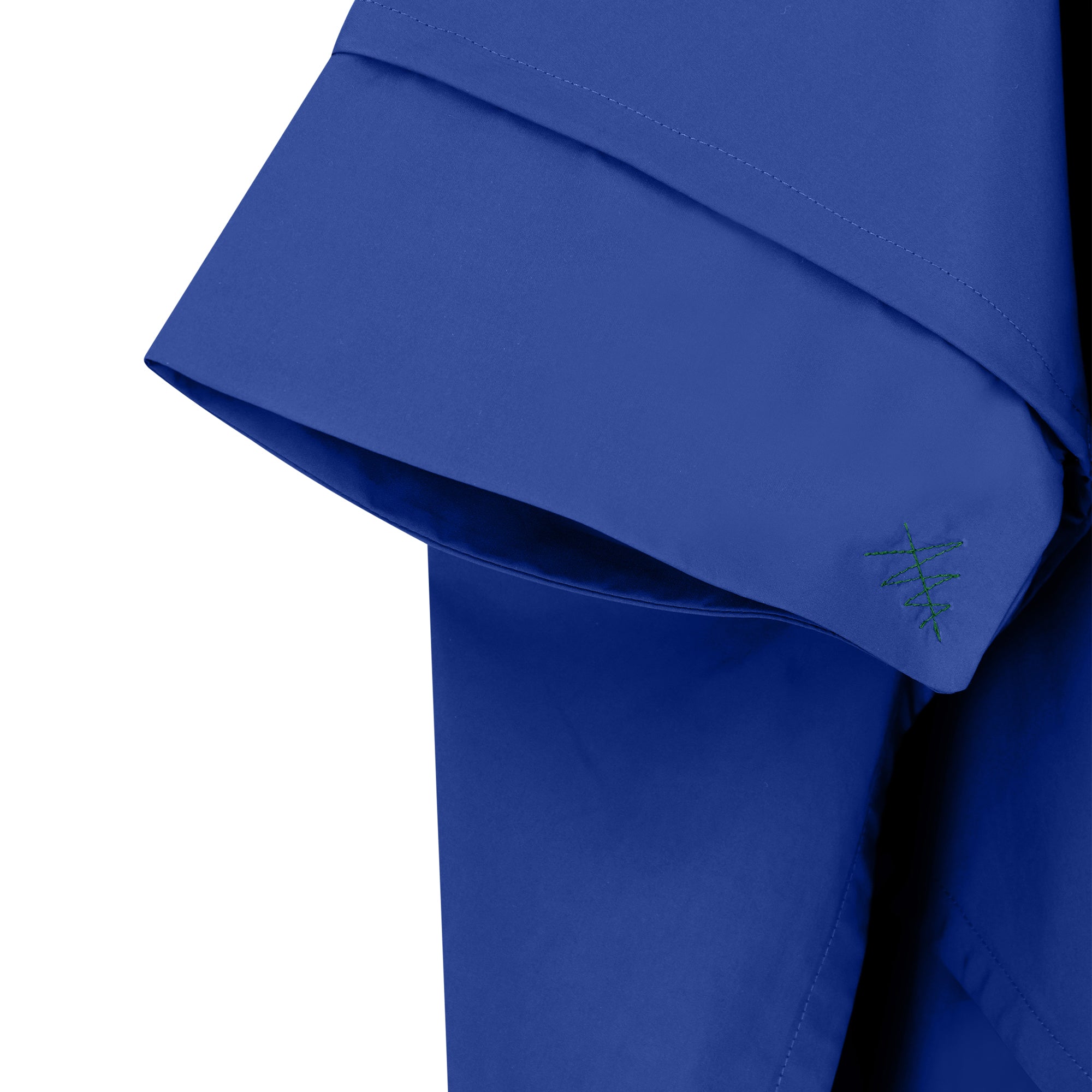 Cape Town raincoat - royal blue color - sleeve detail