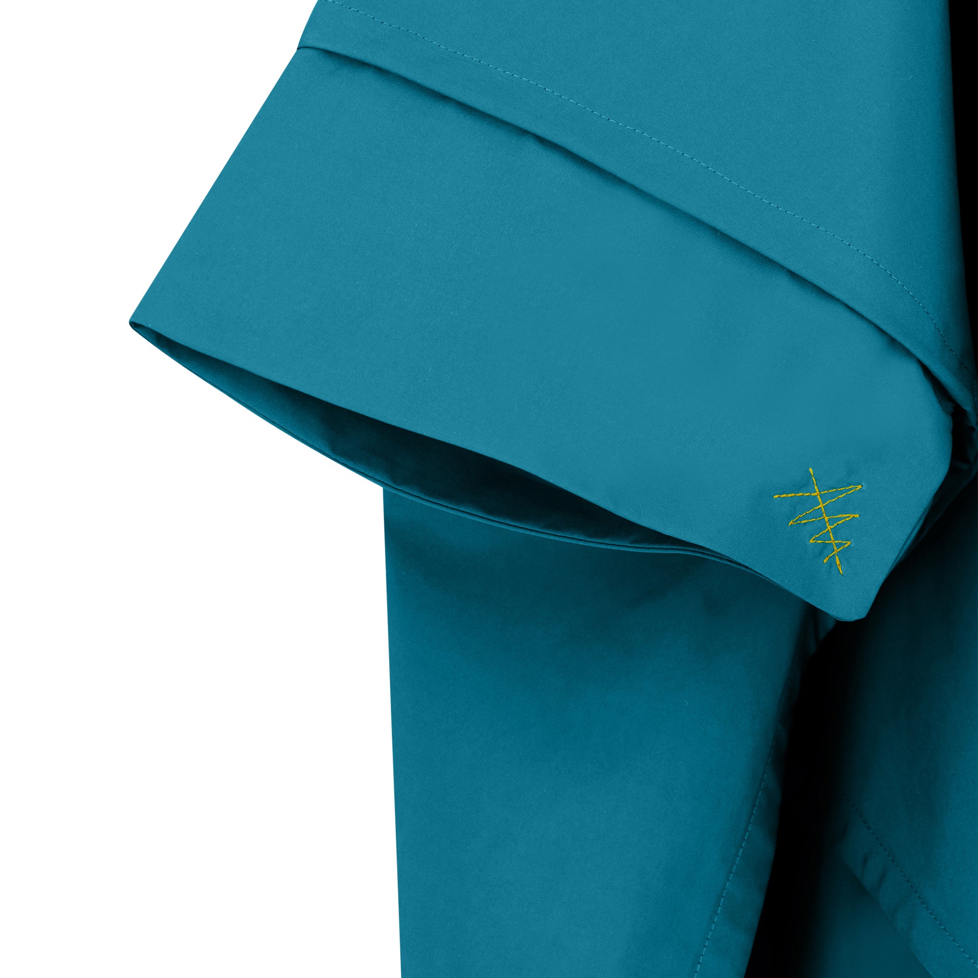 Cape Town raincoat - ocean blue color - sleeve detail