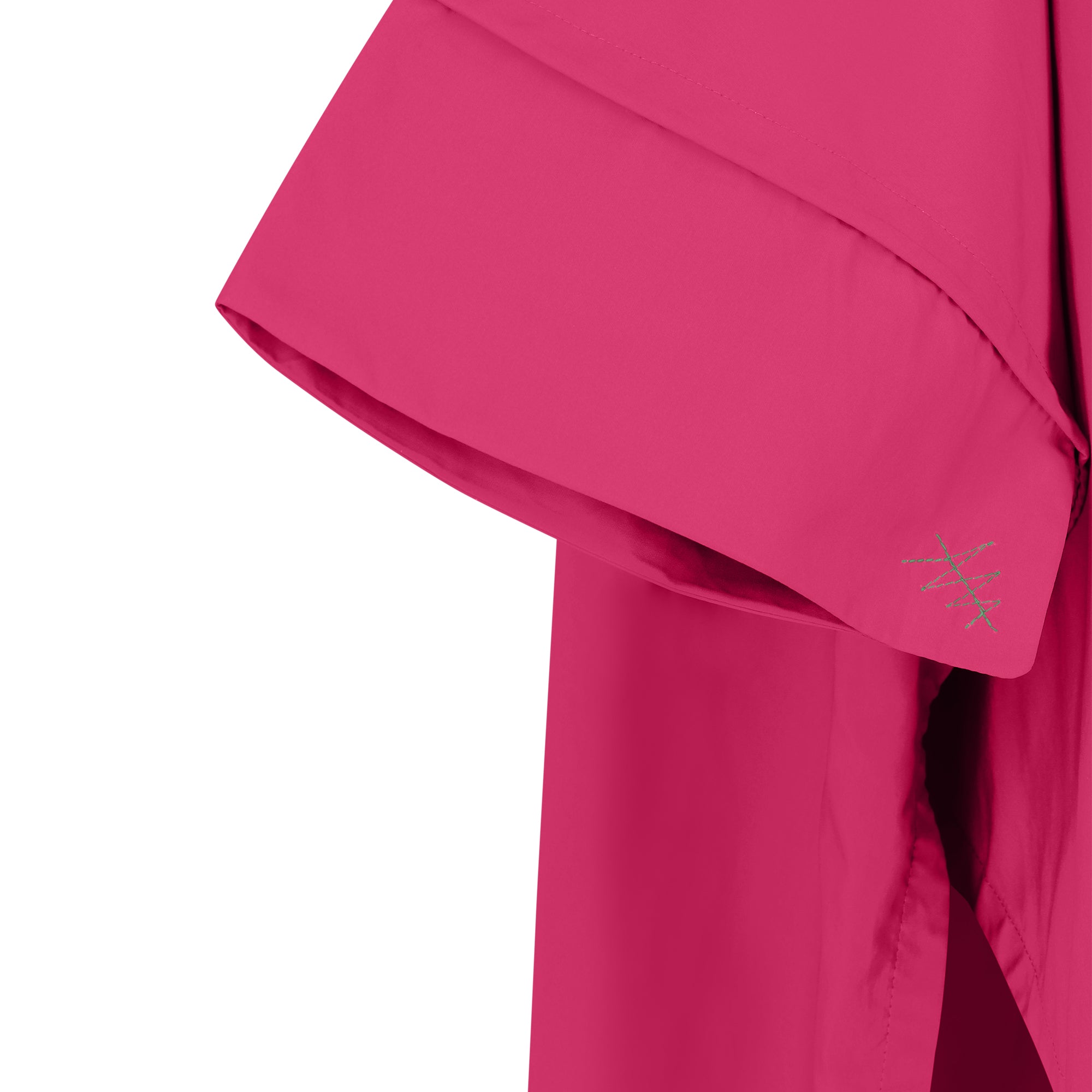 Cape Town raincoat - Cherry color - sleeve detail