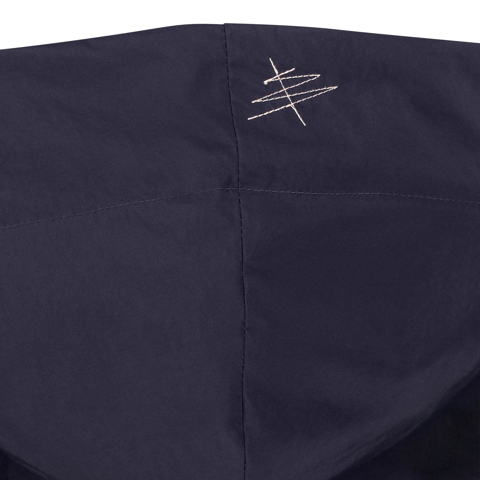 Mistral raincoat - Blue Night color - hood detail