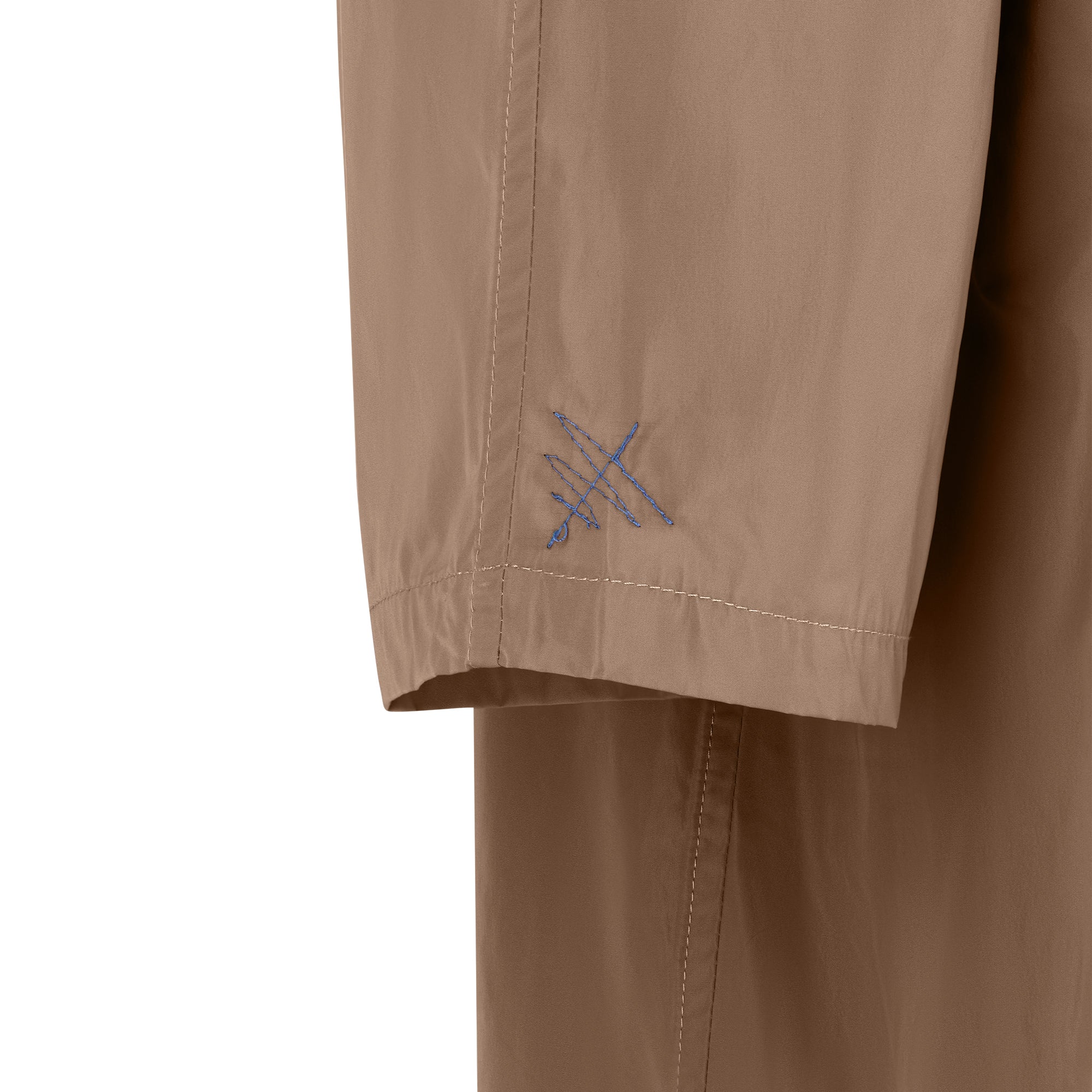 Strato men's raincoat - sand color - sleeve detail